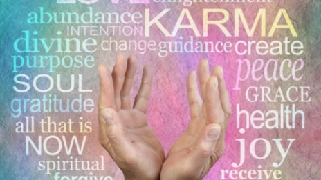 По кой път да поемем? Петте важни закона на кармата