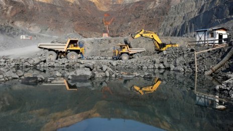 Извадиха телата на деветимата руски миньори