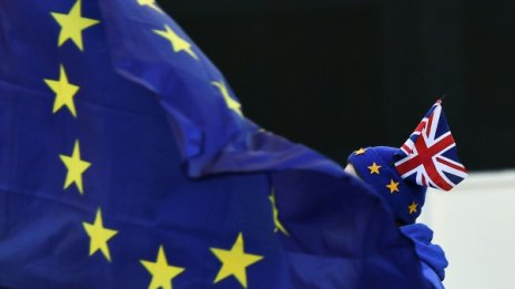 Brexit: ЕС следи шоуто, но и се притеснява за бъдещето