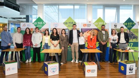 Близо 200 000 евро за 4 каузи дариха клиентите на Lidl чрез автоматите за обратно приемане на опаковки