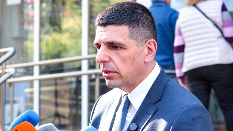 И &ldquo;Да, България&rdquo; с позиция: Сарафов да подаде оставка веднага