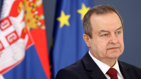 Сръбският вицепремиер Ивица Дачич е в болница с опасност за живота