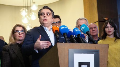 ПП включва в изборните листи знакови лица от протестите