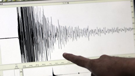 Продължителен трус с магнитуд 4,8 в морето край Крит