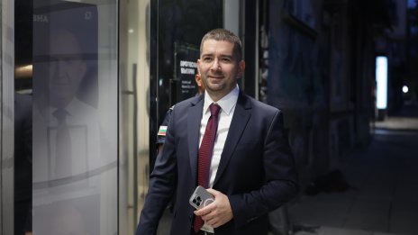 Слави Василев, ПБ: Не създадохме комисия за Пеевски, защото е една говорилня