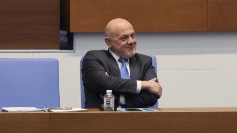 Томислав Дончев: Няма бюджет за нови машини