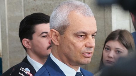 "Възраждане" обмисля да поиска вот на недоверие към правителството