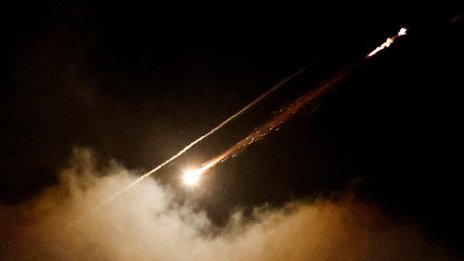 Защо иранските ракети Fakour 90 с ултраголям обсег не обстрелват израелски изтребители?