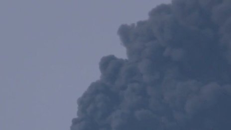 Иран заплашва да удари "мозъка" на американския ИИ