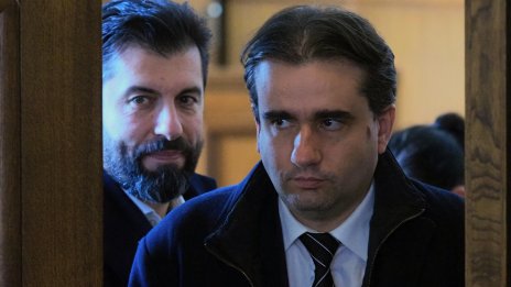 Божанов: Пеевски е решил Борисов да просъществува още известно време