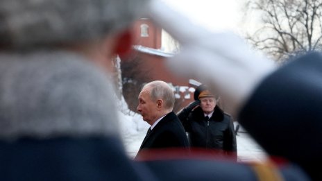 Войната в Украйна: Кремъл не смогва да компенсира загубите на руските сили