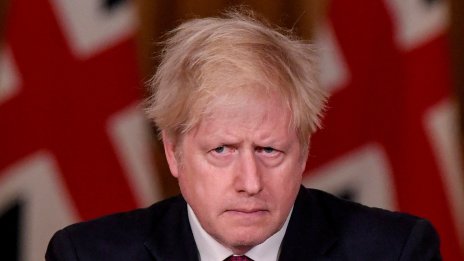  Разкритикуваха правителството на Джонсън заради действията срещу COVID-19