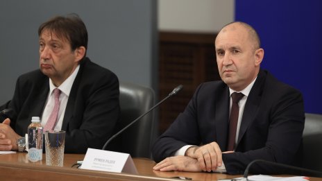 Радев: Хемус ще бъде завършен до края с държавния бюджет