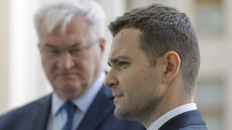 Муцунски призна: Няма решение по съществените спорове с България, диалогът продължава