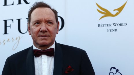 Кевин Спейси, с награда в ръка: Благодаря, че поехте риска да ме поканите