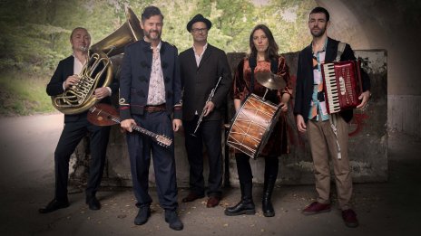 Оркестър "Леле Леле" - балкански джем сешън  от... шведи