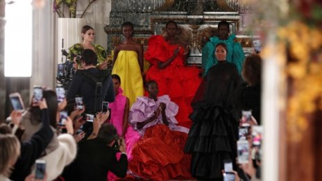 Мечтите на Пиер Паоло Пичоли в новата колекция на Valentino