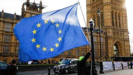 Специална кампания за правата на българите след Brexit