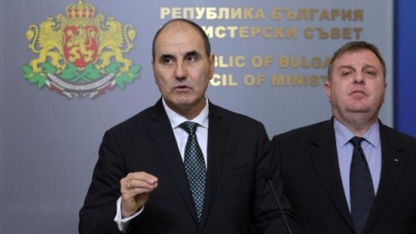 Цветанов доволен: ГЕРБ няма авторитарен лидер, какъвто е Нинова