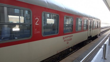БДЖ ще радва пътниците с ремонтирани вагони