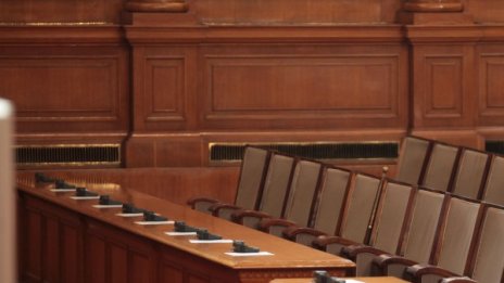 Депутат от "Воля": Политиците не ги е срам от нищо!