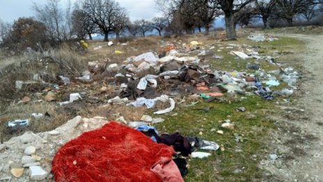Родопите на прицел – нерегламентирано сметище заплашва региона!