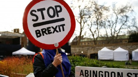 Bloomberg: Brexit може да се забави до 2021 г.