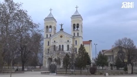Раковски в трепетно очакване на папа Франциск 