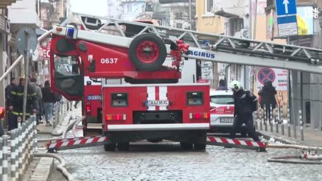 Няма пострадали при пожара в центъра на столицата