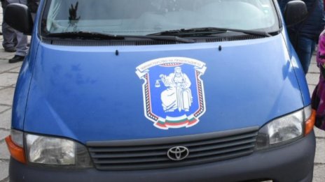 Икономическа полиция щурмува община Стрелча 