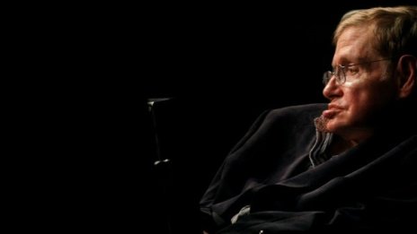 Медсестрата на Хокинг била немарлива в задълженията си