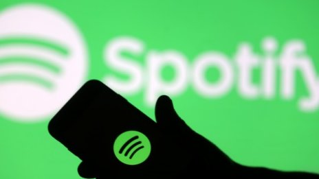 Spotify се чувства онеправдана от Apple