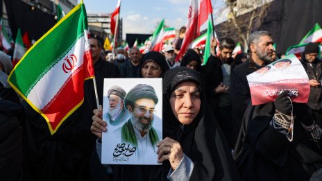 Иранците са ужасени: Новият аятолах е &ldquo;толкова лош, колкото баща си&ldquo;