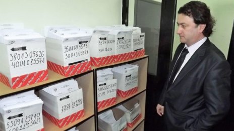 Бащата на Тита си отива вкъщи, съдът го пусна от ареста 