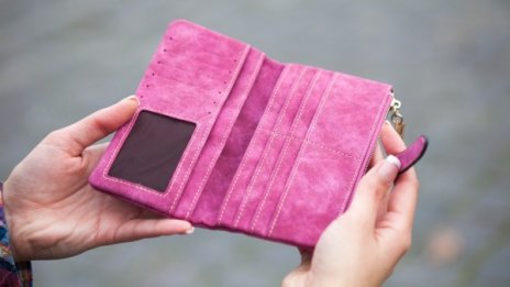 Как да подредите портфейла си, за да привлечете пари? 