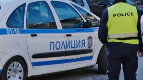 Пиян редицивист открадна рейс, катастрофира при гонка