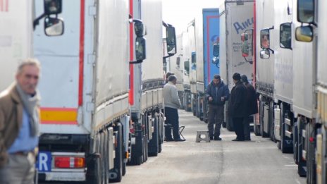 Нашите в ЕП се изложили с плана за превозвачите 