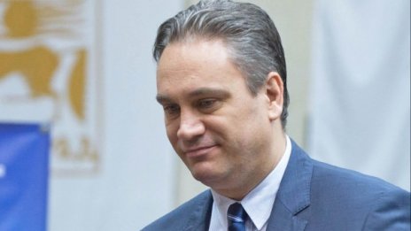 186 кв. м тераса... И шефът на антикорупционната комисия с имотен казус?