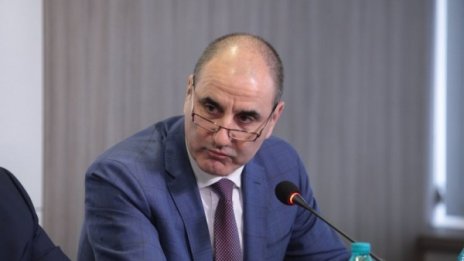 Станислав Стоянов сяда на депутатското място на Цветанов