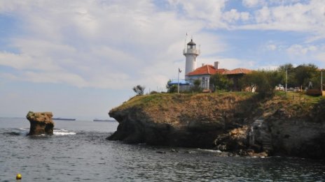 Започват туристическите разходки до остров "Света Анастасия"