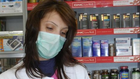 Кашлица, хрема, температура: Идват пролетните вируси