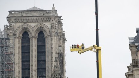 Големият орган в "Нотр Дам" от 15-и век е спасен
