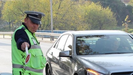 "Пътна полиция" със засилени проверки по пътищата