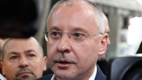 Станишев: Платил съм цената за грешките си