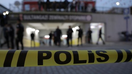 Стреляха по жилищен комплекс на НАТО в Измир