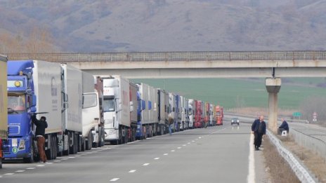 Спират тировете за голямото пътуване по Великден