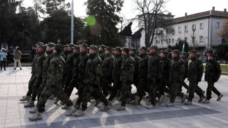 Пращаме още 160 военни в Афганистан