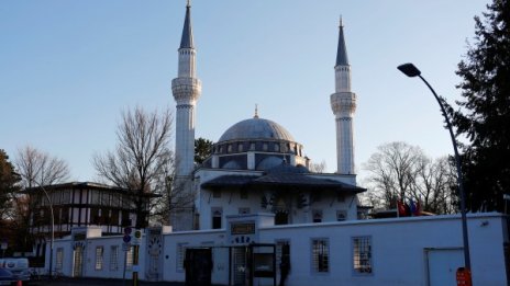 Идеята за въвеждане на "данък джамия" все по-популярна в Германия