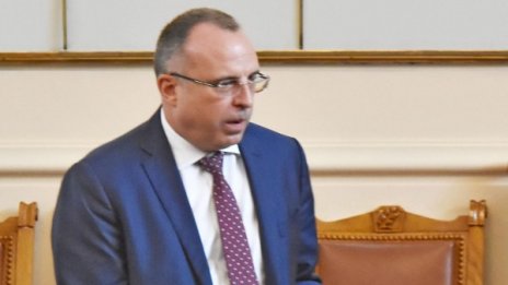 Порожанов пропуснал да си напише заплатата в декларацията