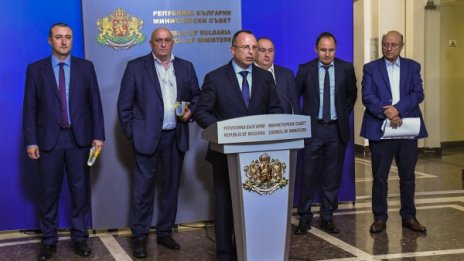 Порожанов след оставката: Работих за успеха на министерството 